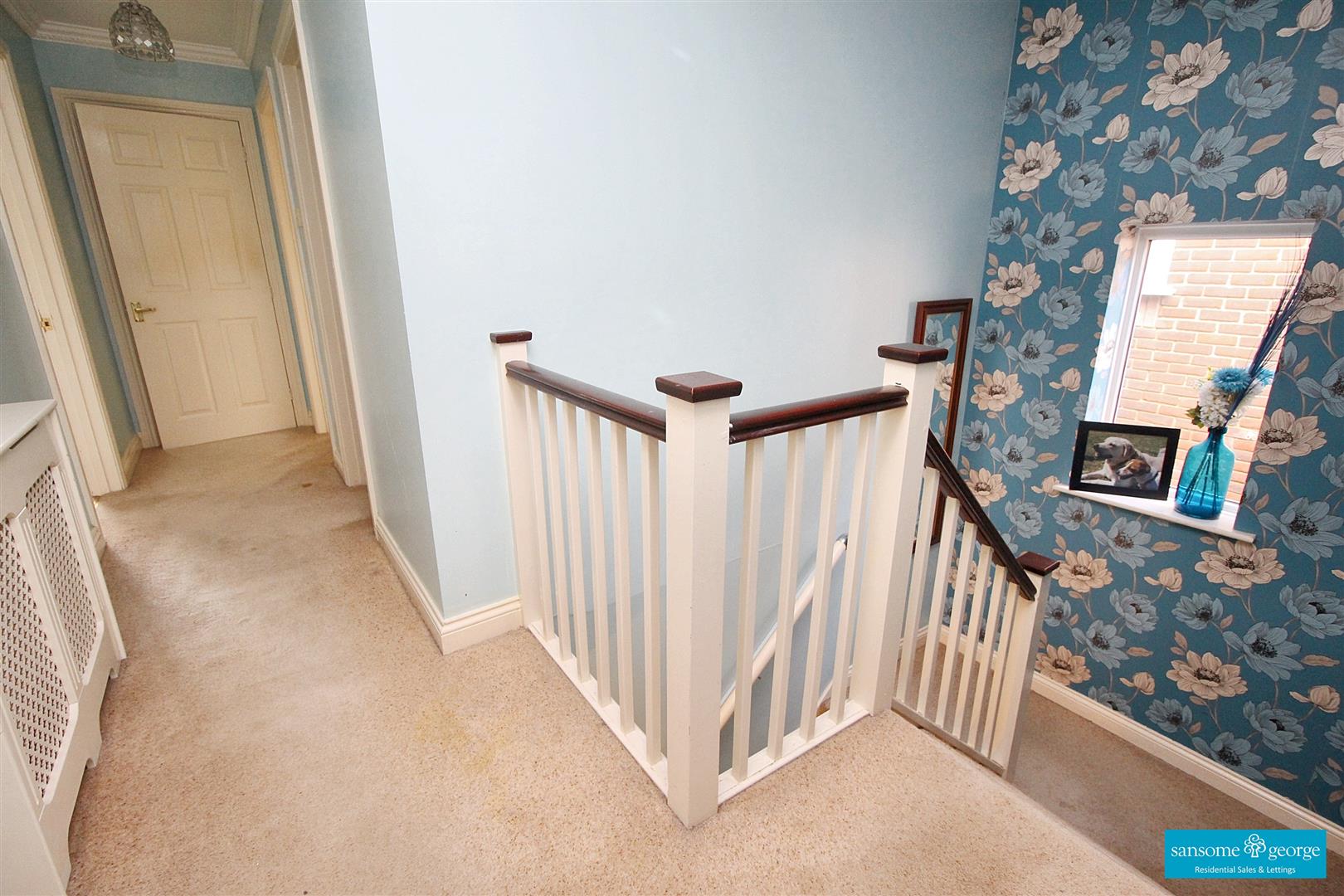 Manor Park Close, Tilehurst, Reading